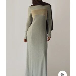 Elegant Two-Tone Long Sleeve Dress
